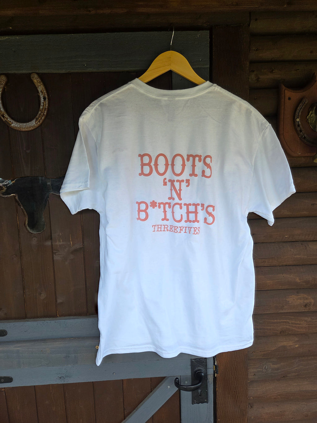 BOOTS 'N' B*TCHS T-SHIRTS