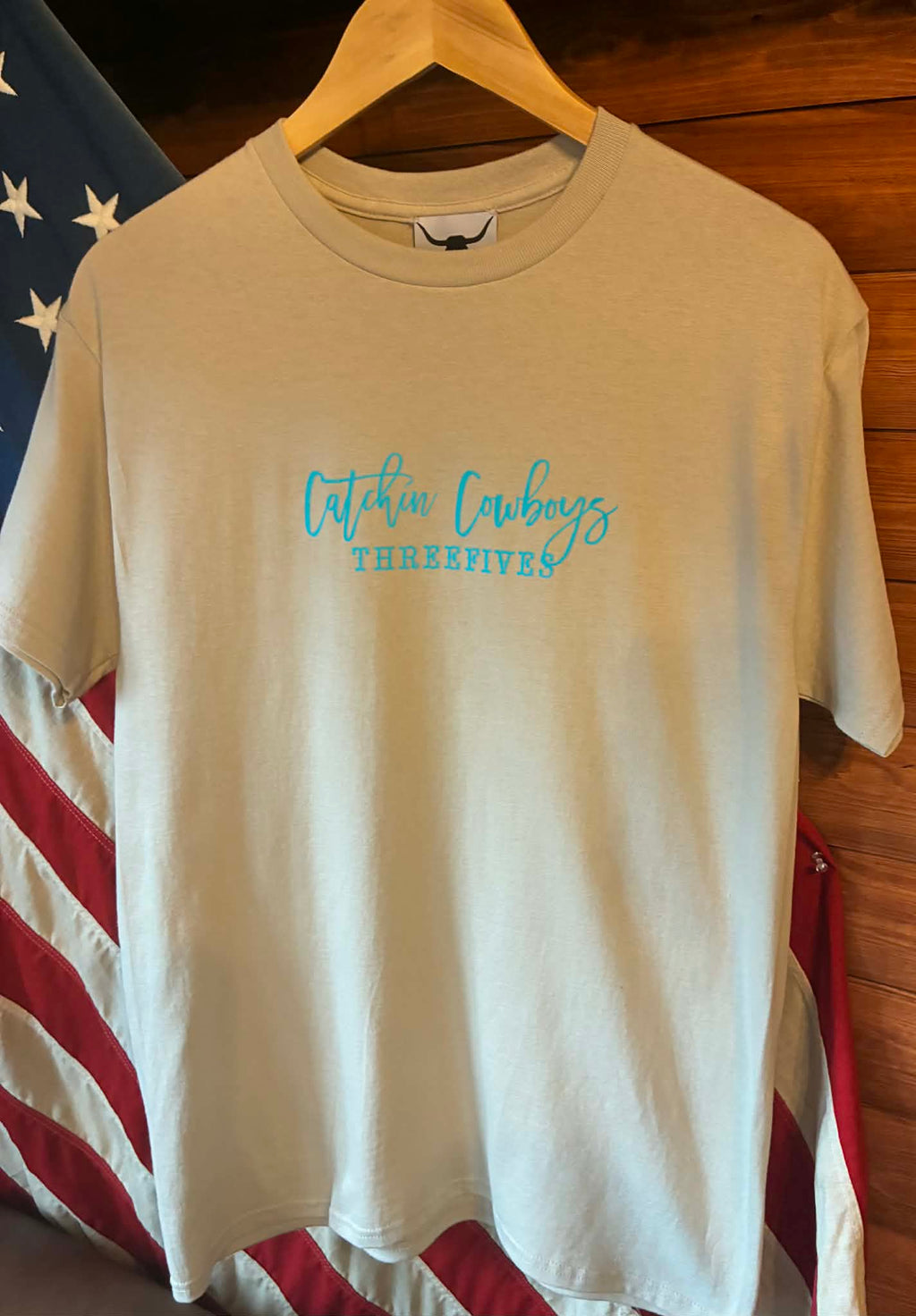 BOOTS 'N' B*TCHS T-SHIRTS