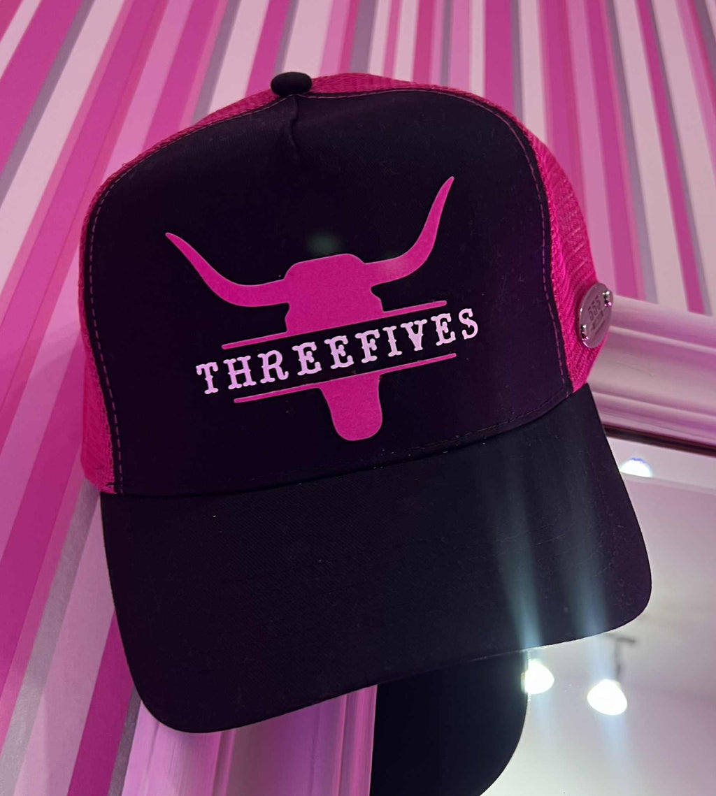 THREEFIVES 'LADY V' trucker hat