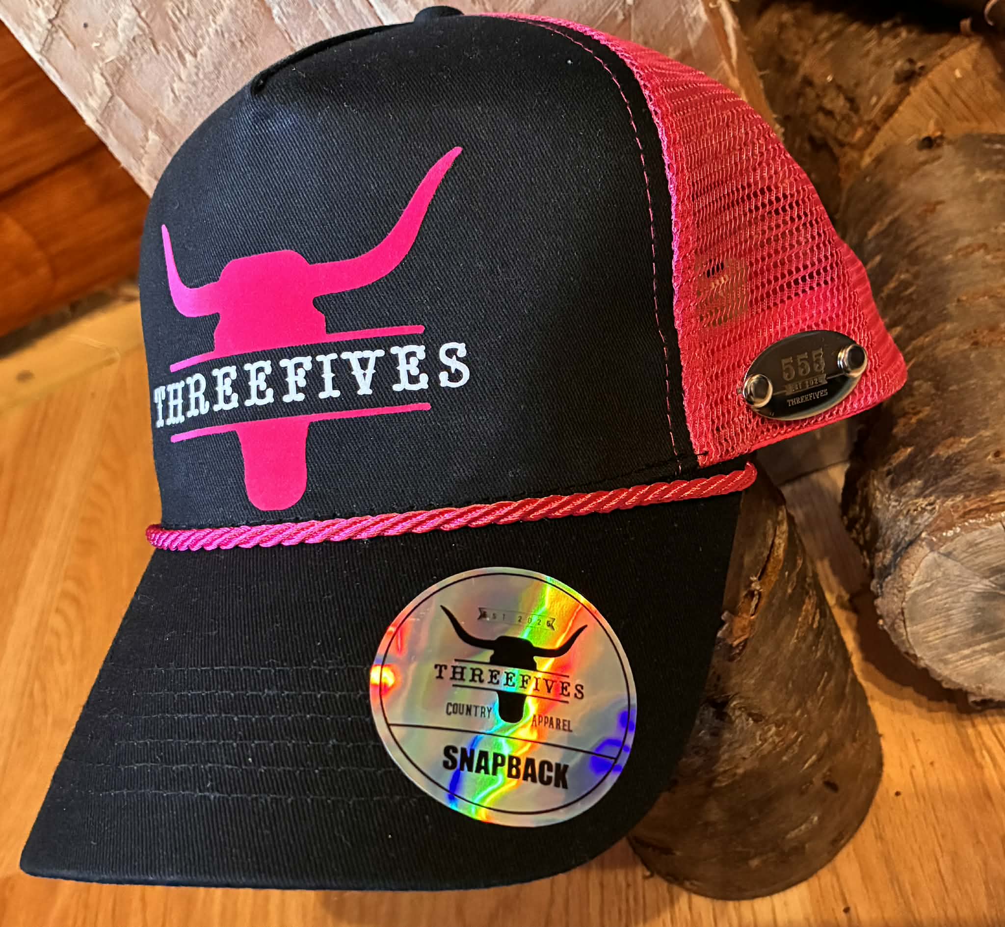 THREEFIVES 'LADY V' trucker hat