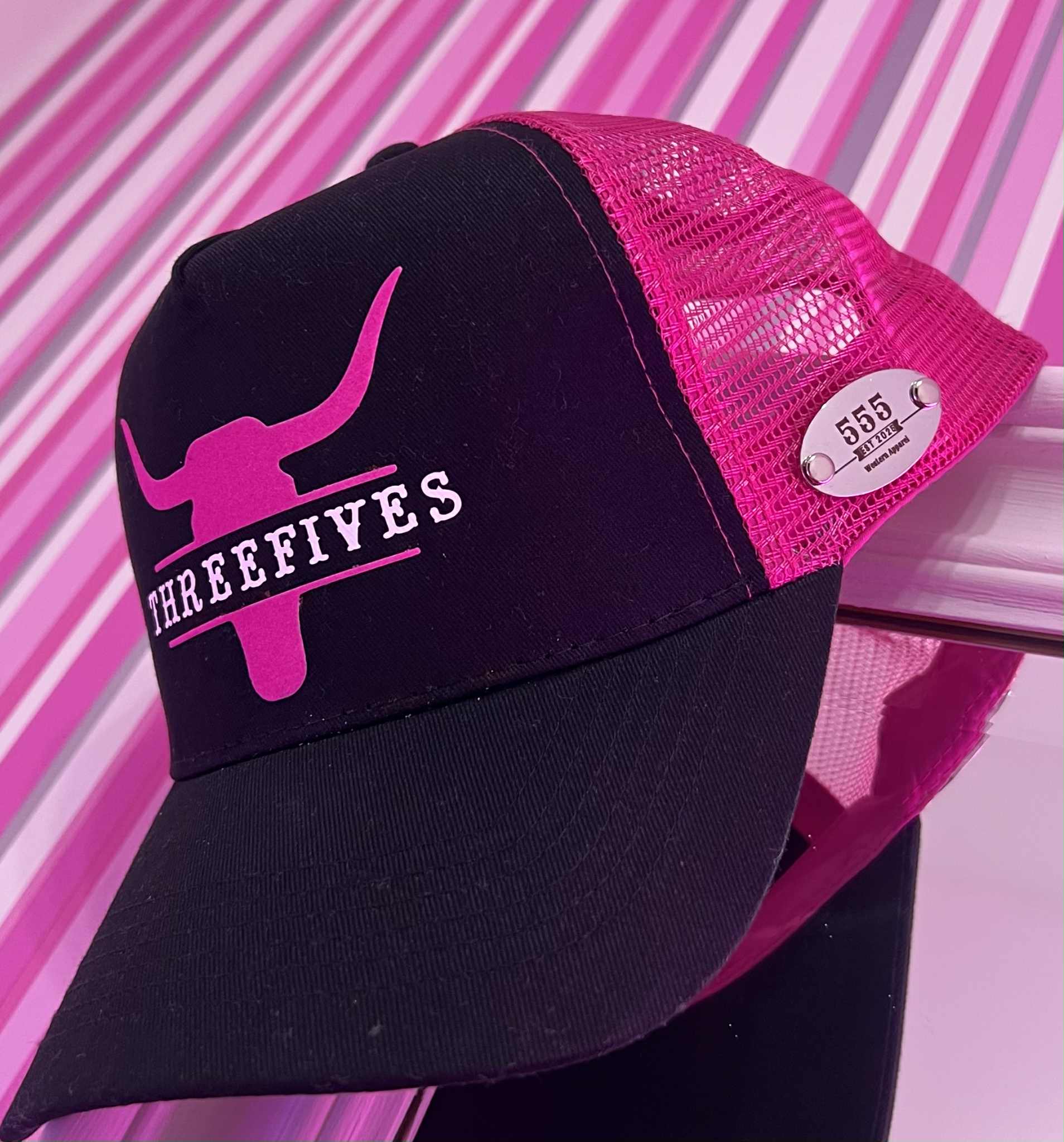 THREEFIVES 'LADY V' trucker hat