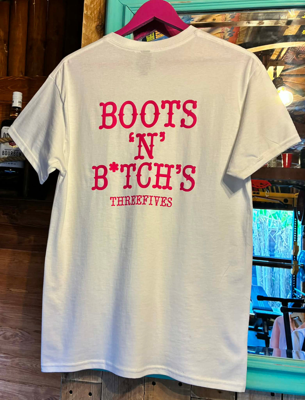 BOOTS 'N' B*TCHS T-SHIRTS